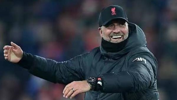 马金：恩里克要求非常高，我31岁了也依然有需要