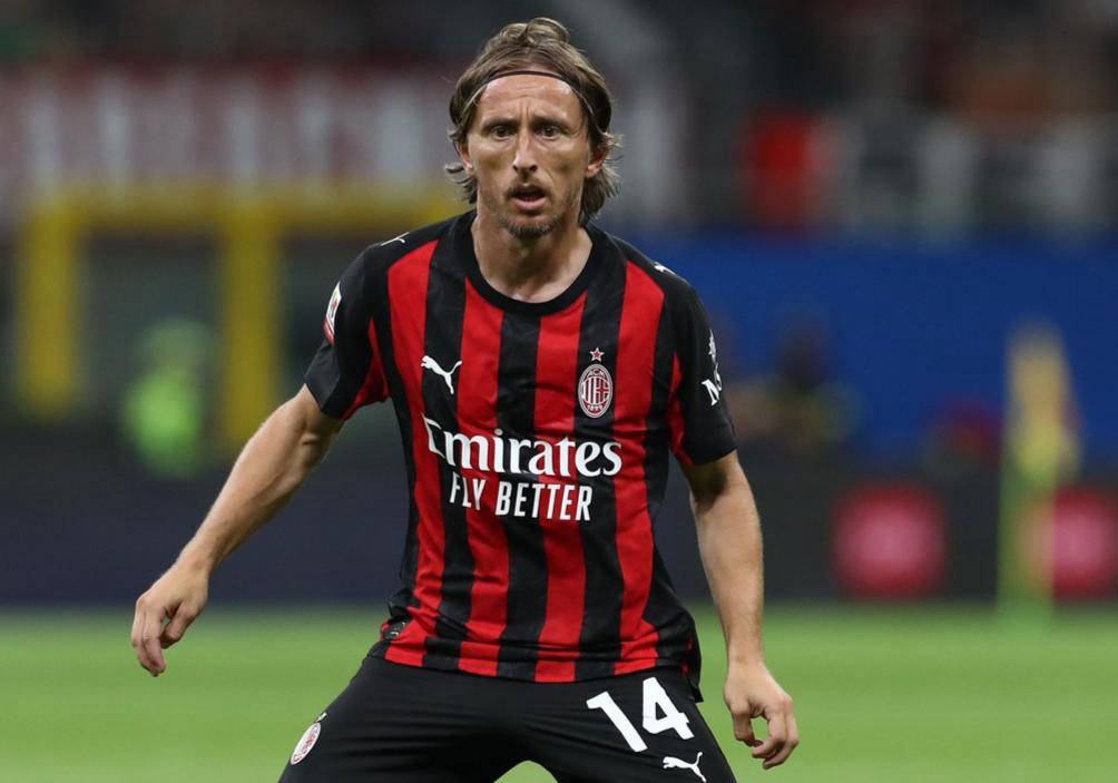 皇上授权：权臣HlH将军如何运用权势在游戏中取得胜利？