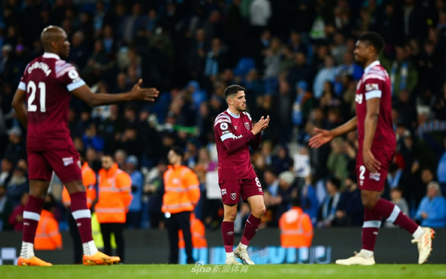 体坛联播｜巴萨各项赛事豪取八连胜，刘炜暂卸新疆男篮教鞭